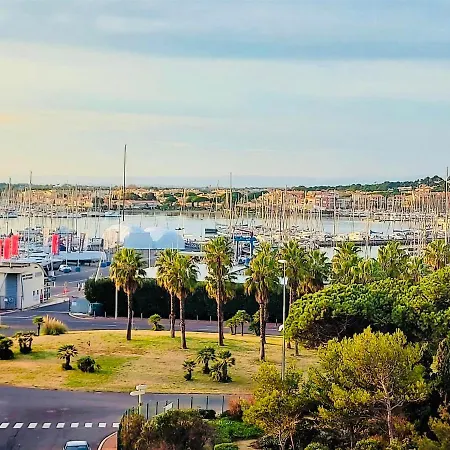 Apartment Grand Proche Port Et Plages, 6 A 8 Pers, 3 Chambres, Climatise *