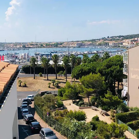 Grand Proche Port Et Plages, 6 A 8 Pers, 3 Chambres, Climatise Agde