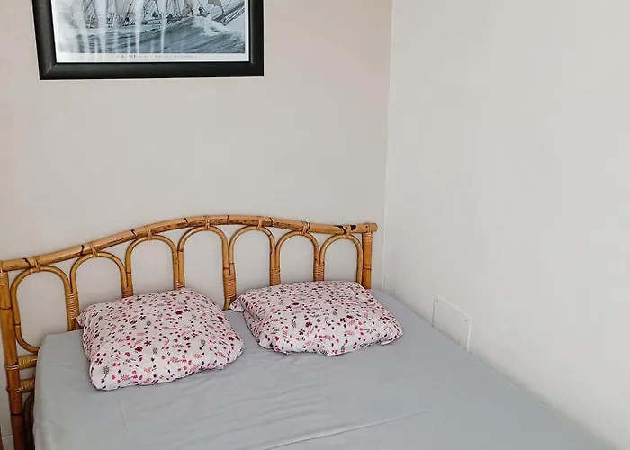 Grand Proche Port Et Plages, 6 A 8 Pers, 3 Chambres, Climatise Appartement Agde